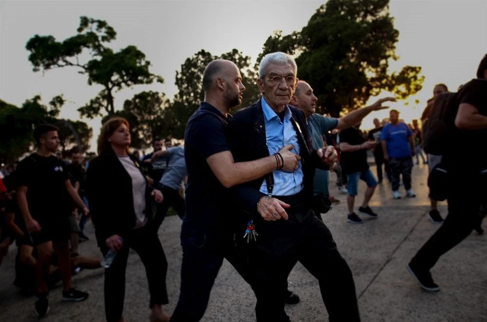 «Χεσ… κα για τον ξυλοδαρμό του Μπουτάρη» – Ποιος το είπε;